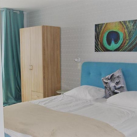ארפורט Hotelpension Am Dom מראה חיצוני תמונה